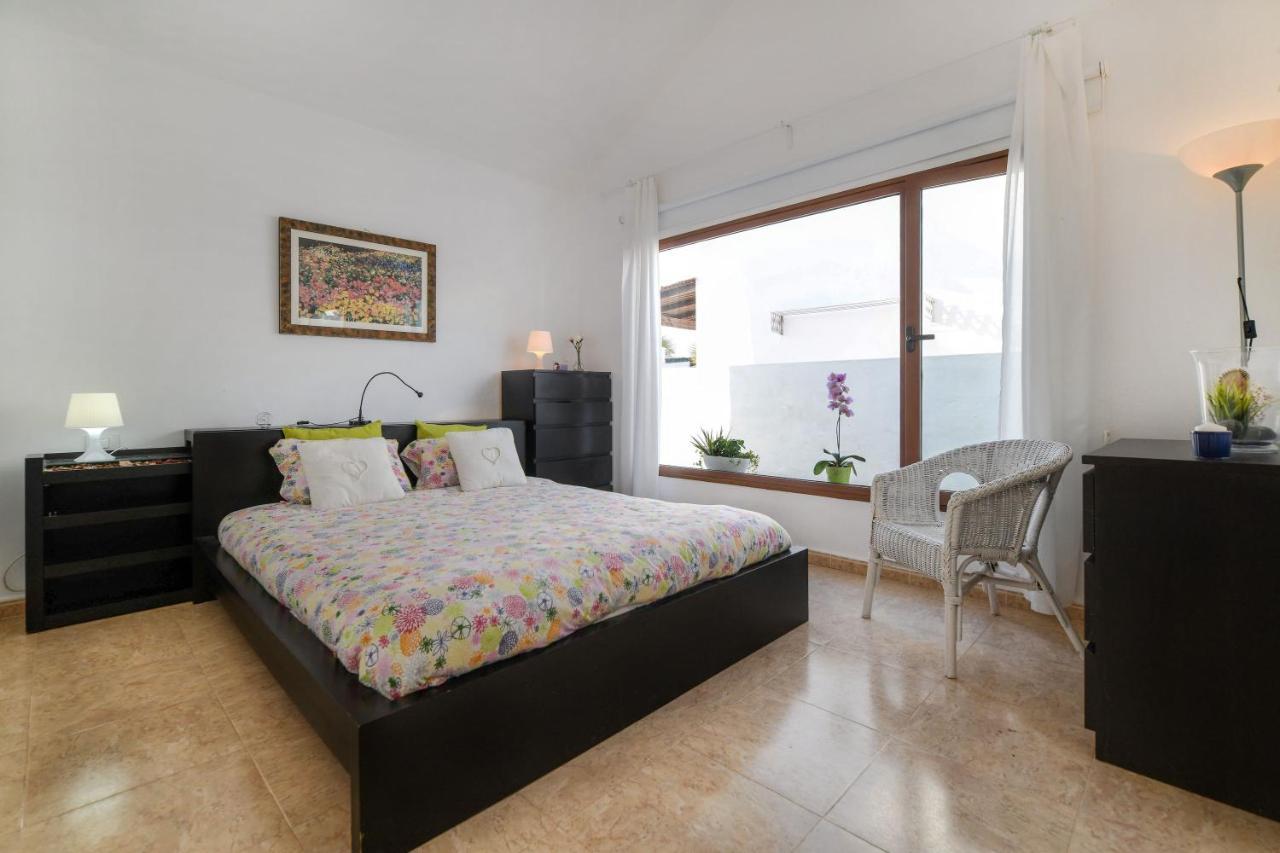 Bungalow Playa Bastian Costa Teguise Exterior photo